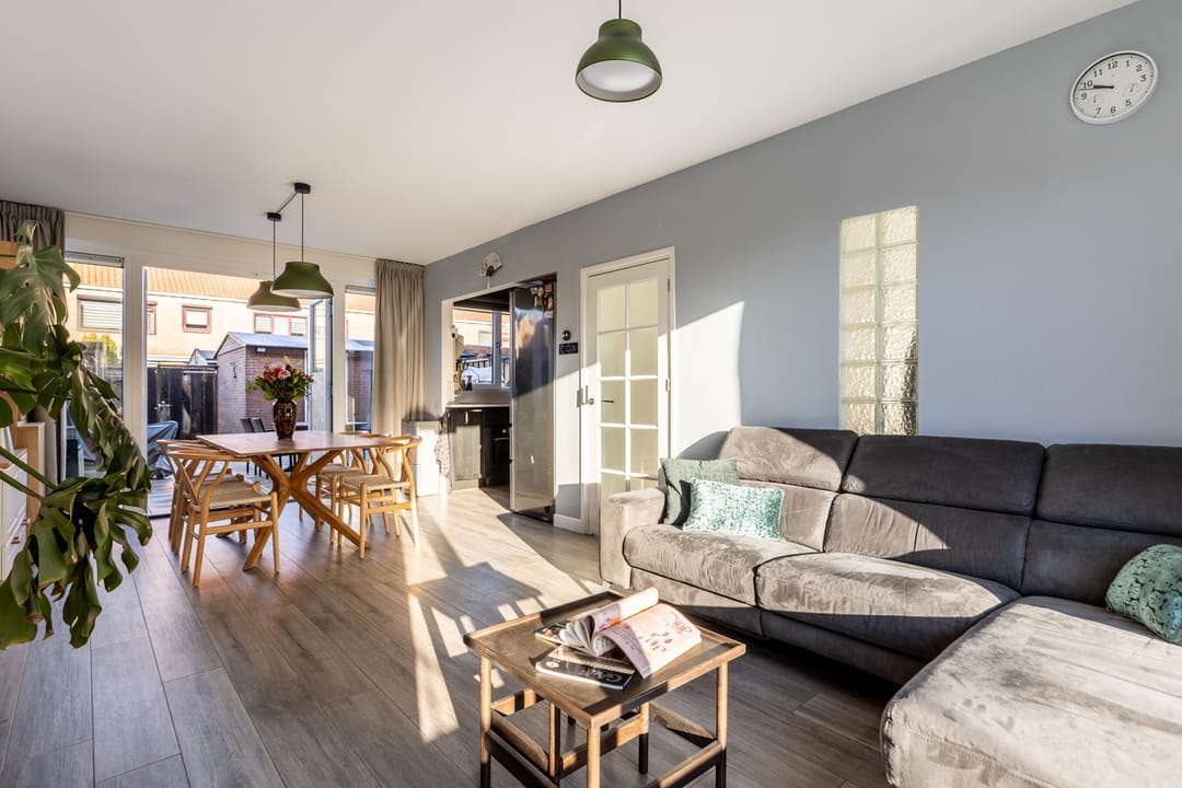 Foto 17 van Alexander Verhuellstraat 99