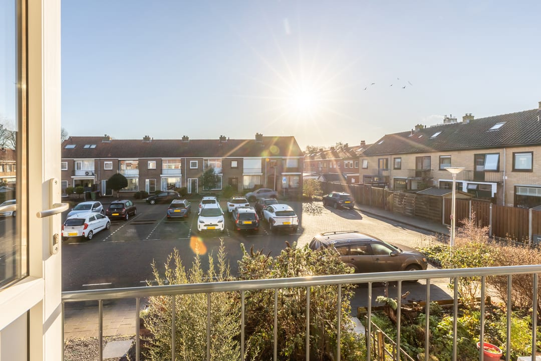 Foto 23 van Alexander Verhuellstraat 99