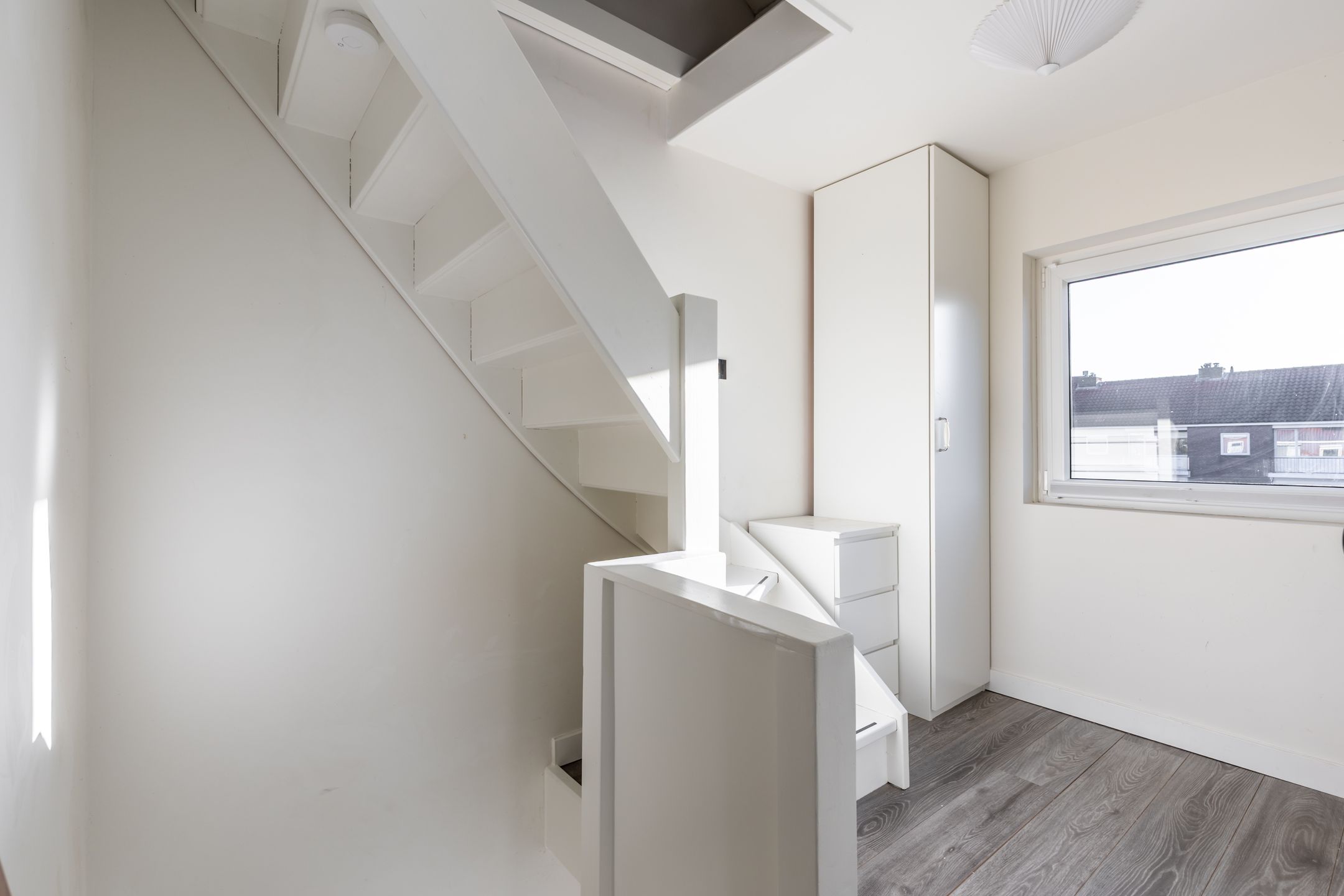 Foto 30 van Alexander Verhuellstraat 99