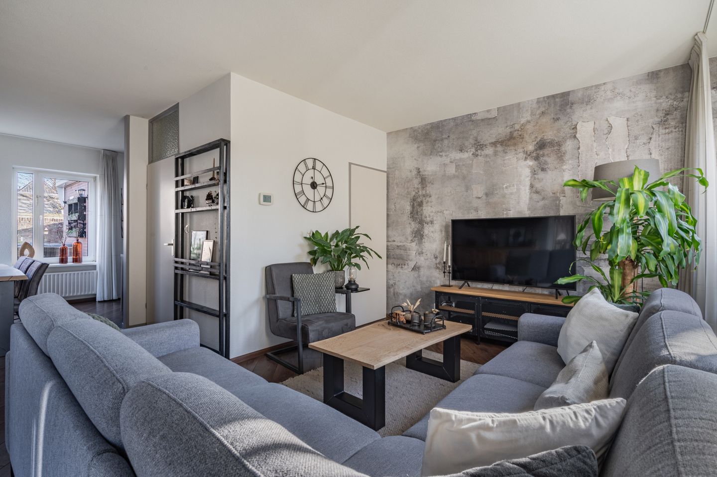 Foto 10 van Zonnedauw 9