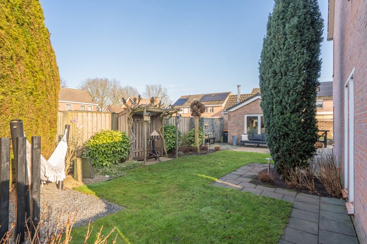 Foto 60 van Zonnedauw 9