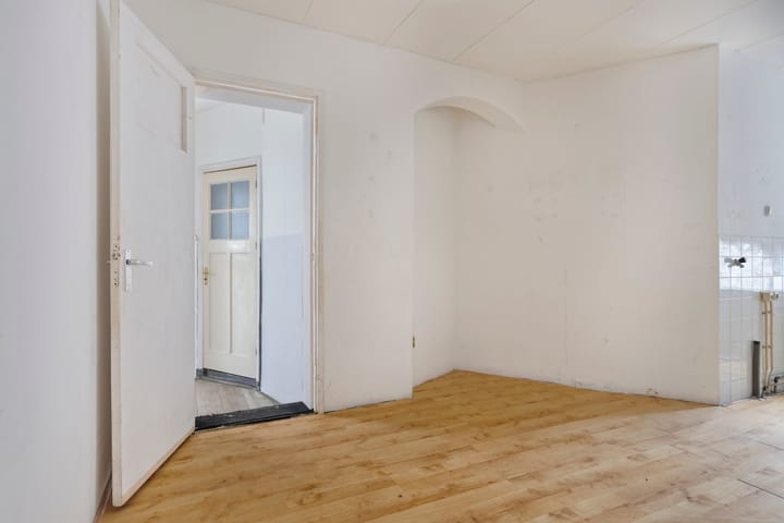 Foto 8 van Voltastraat 4-A