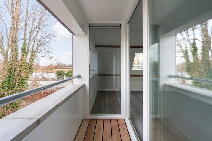 Foto 18 van Parallelstraat 73-C