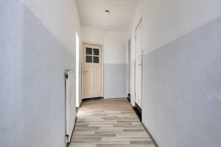 Foto 13 van Voltastraat 4-A