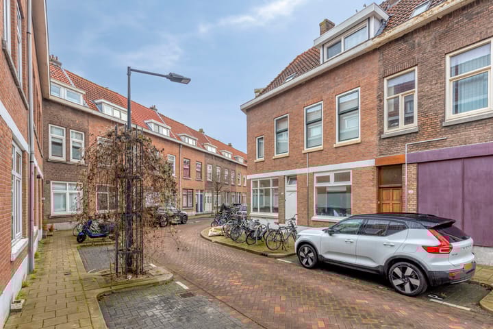 Foto 22 van Voltastraat 4-A