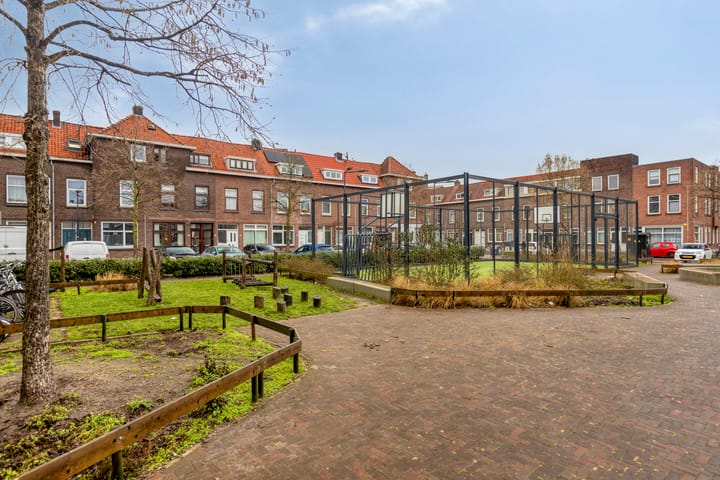 Foto 25 van Voltastraat 4-A