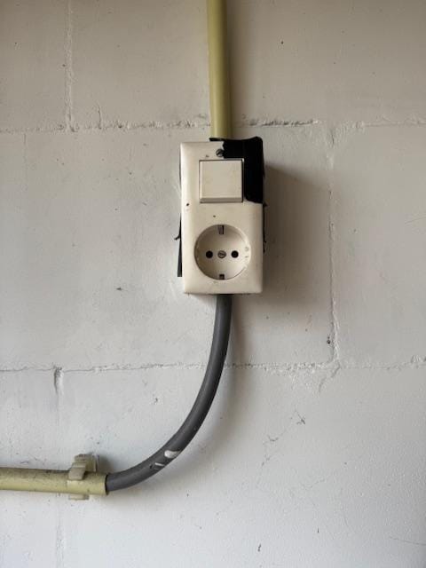 Foto 4 van Heemskerkerweg 68-U