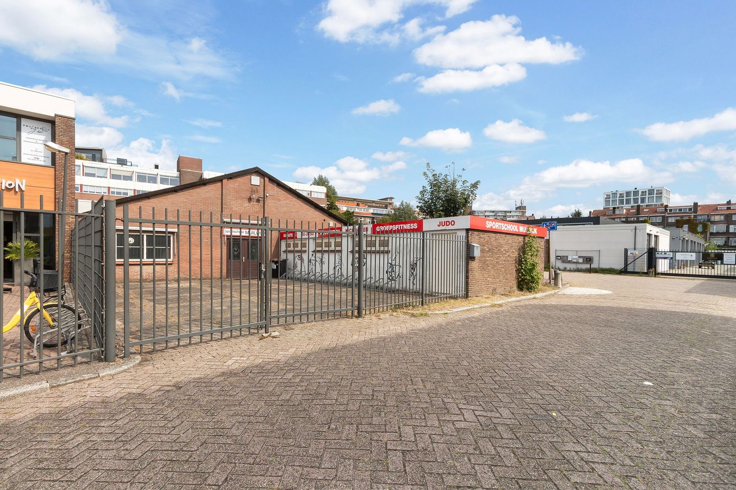 View photo 1 of Van Neurenburgpad 4