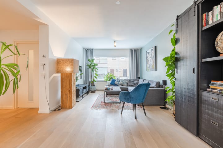 Foto 6 van Cornelis Bloemaertstraat 70