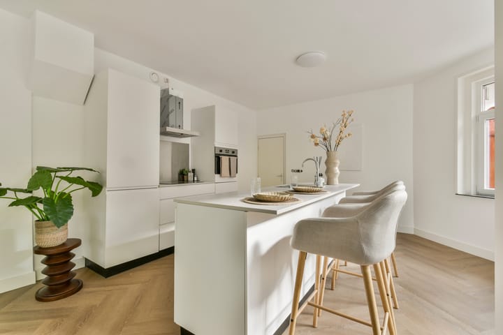 Foto 4 van Adelaarsweg 25