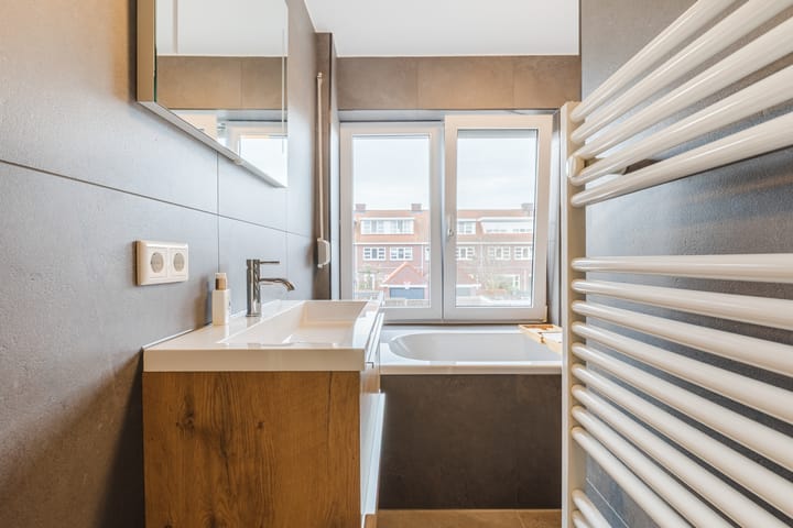 Foto 26 van Cornelis Bloemaertstraat 70