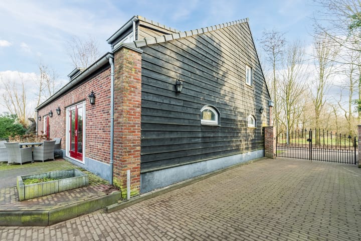 Foto 40 van Zandstraat 15