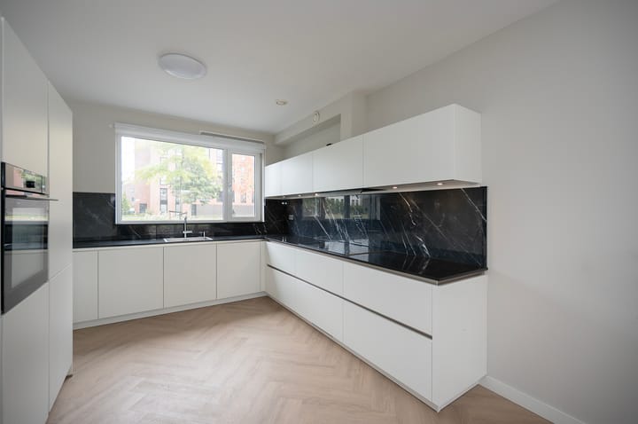 Foto 10 van Abel Tasmanstraat 23