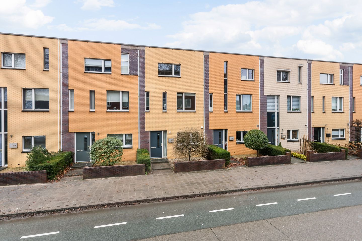 Foto 1 van Deurningerstraat 167