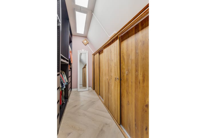 Photo 17 of Kon Wilhelminaweg 76