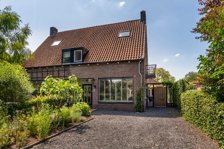 Photo 35 of Kon Wilhelminaweg 76