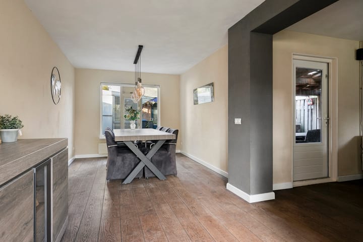 Photo 3 of de Middenloop 37