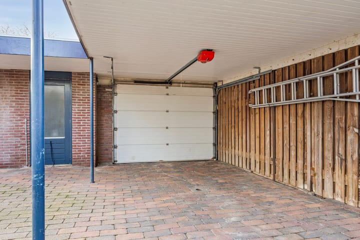 Photo 35 of de Middenloop 37