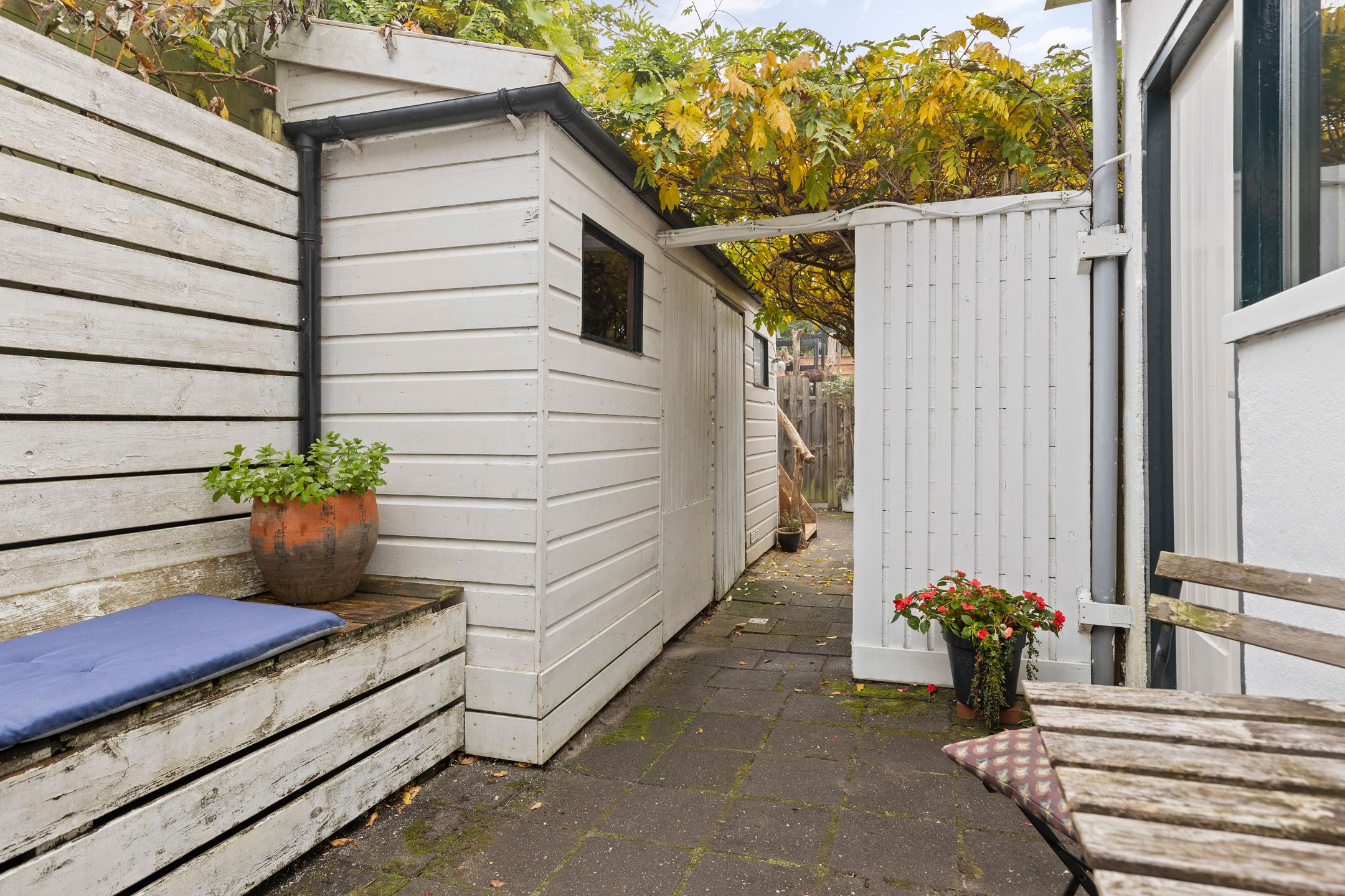 Foto 39 van Helper Oostsingel 67