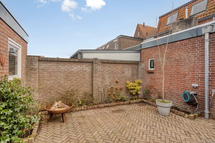 Foto 24 van Canadalaan 29