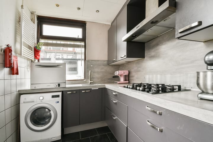 Foto 8 van Oosterstraat 30