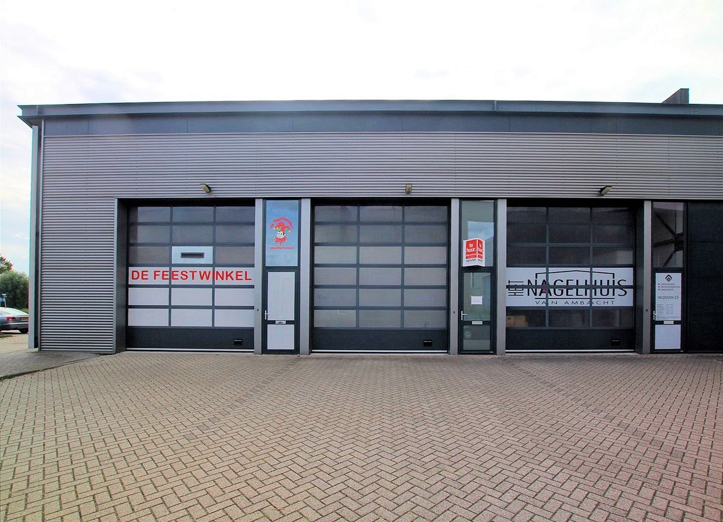 Bekijk foto 1 van De Veldoven 25