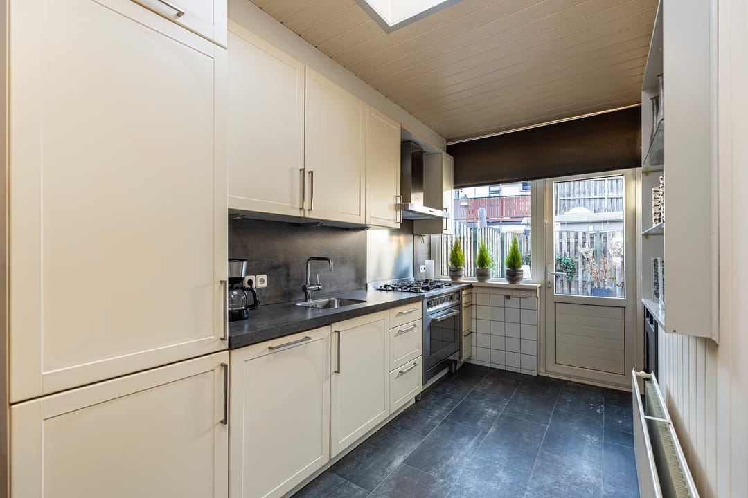 Foto 11 van Eikeboomstraat 14