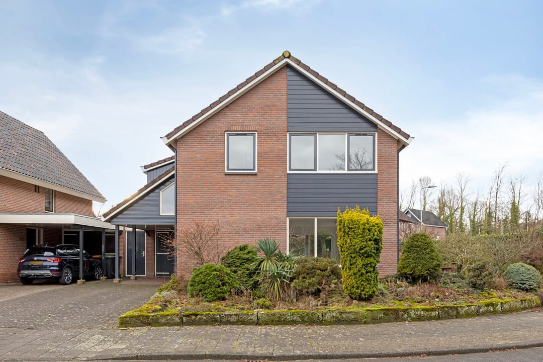 Foto 2 van van Ghernaerstraat 5