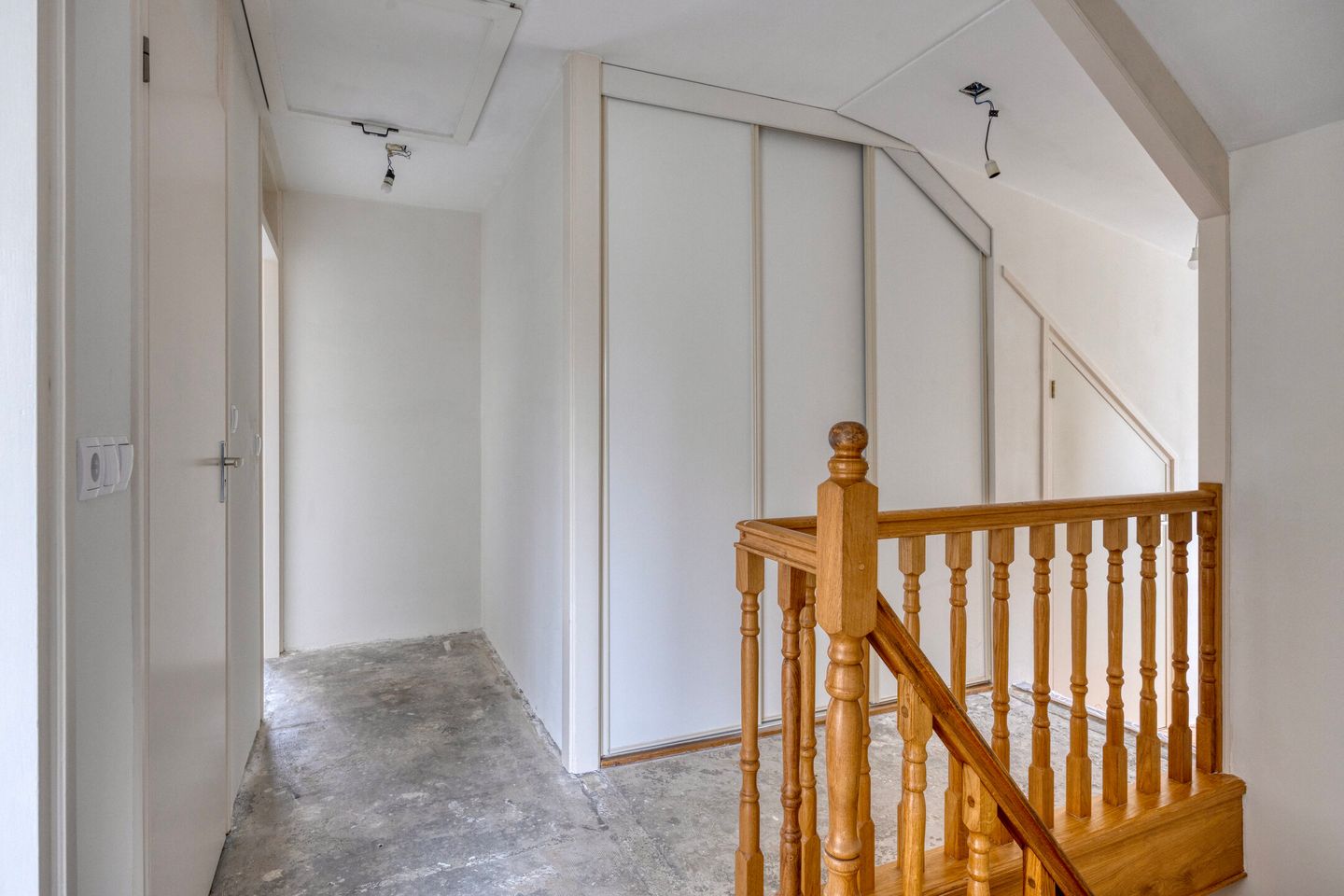 Foto 20 van van Ghernaerstraat 5