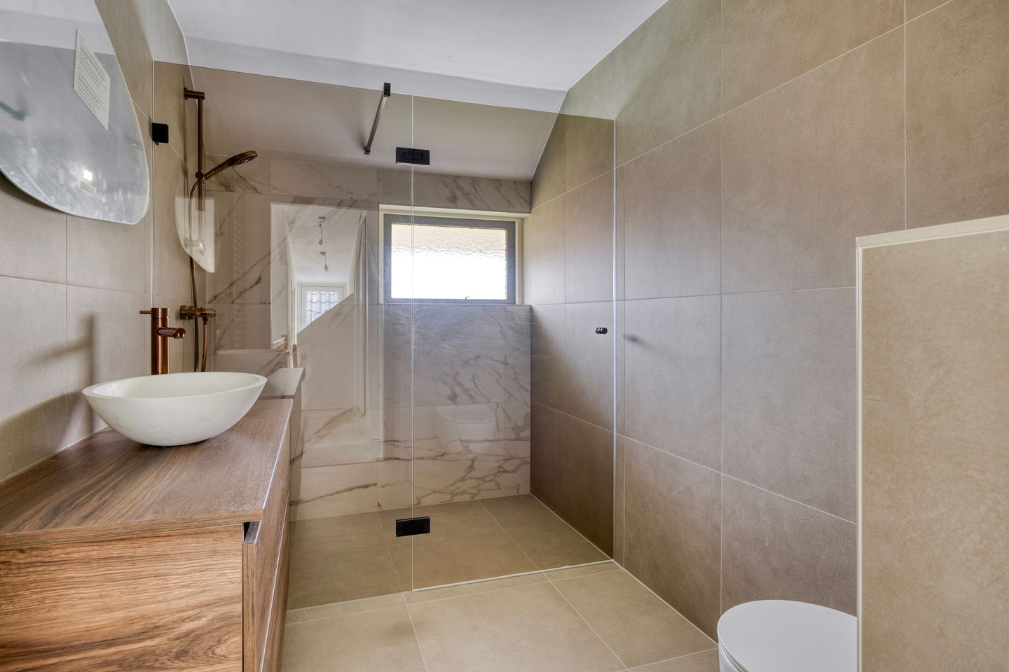 Foto 29 van van Ghernaerstraat 5