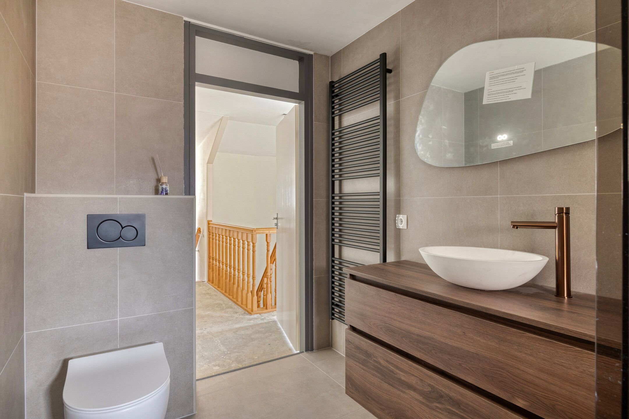 Foto 30 van van Ghernaerstraat 5