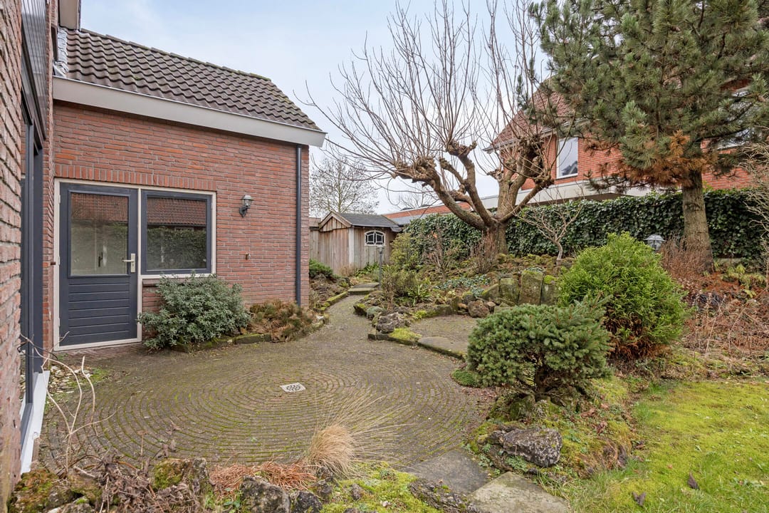 Foto 38 van van Ghernaerstraat 5