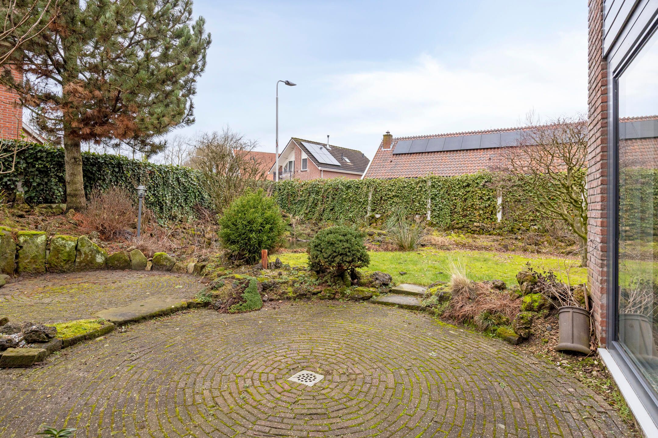 Foto 42 van van Ghernaerstraat 5