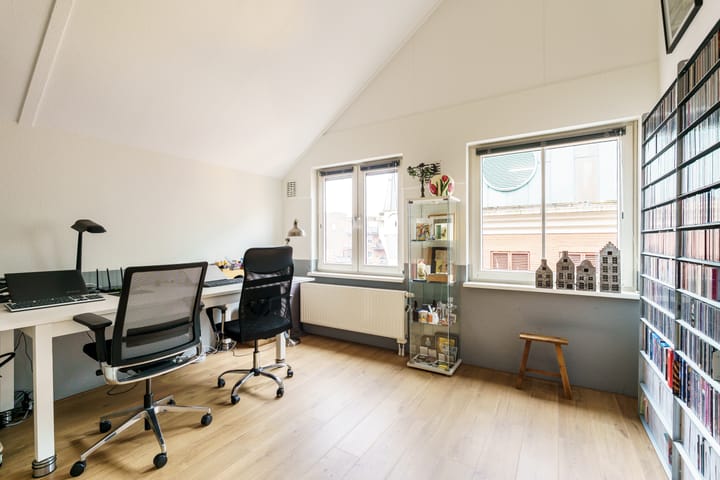 Foto 23 van Pikeur 13