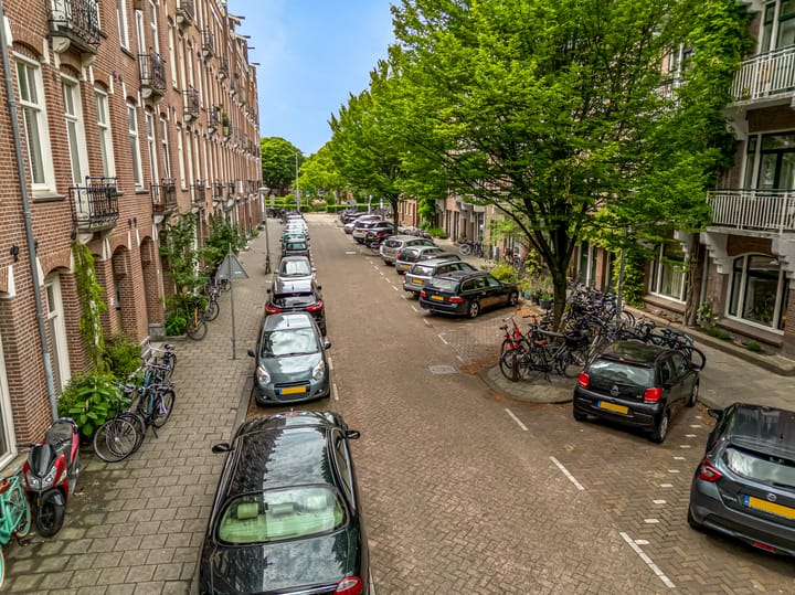 Photo 2 of Eerste Atjehstraat 105-H