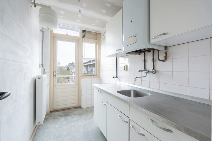 Photo 5 of Haarlemmerweg 571-3