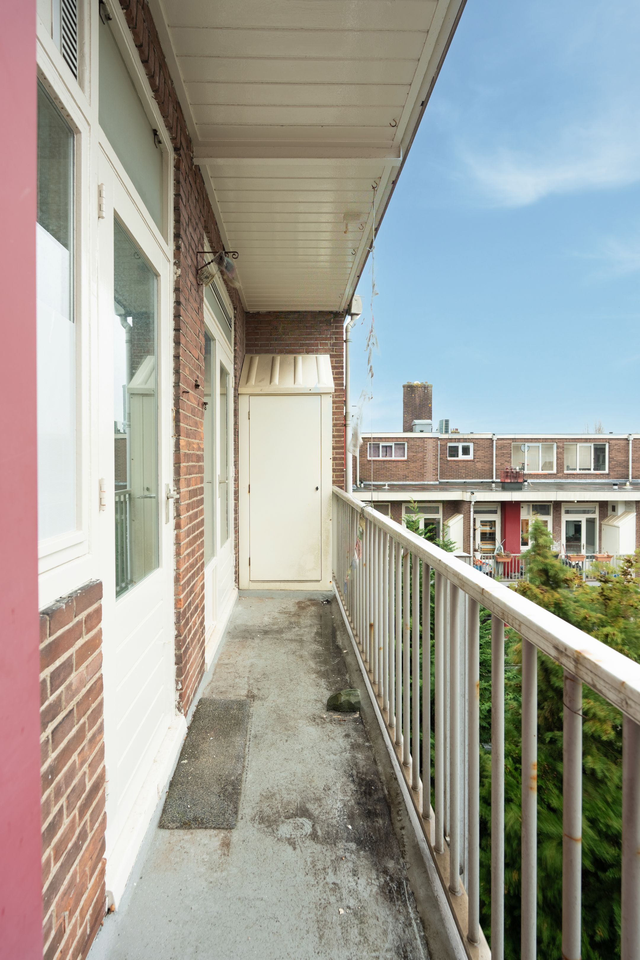 Foto 12 van Haarlemmerweg 571-3