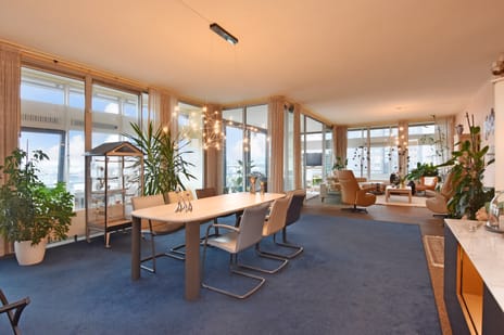 Sir Winston Churchillln 283-F030 secondary image