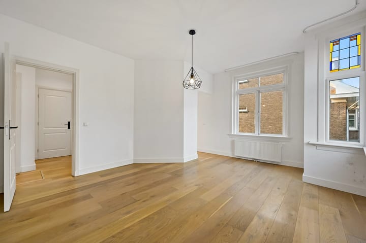 Foto 3 van Amandelstraat 75