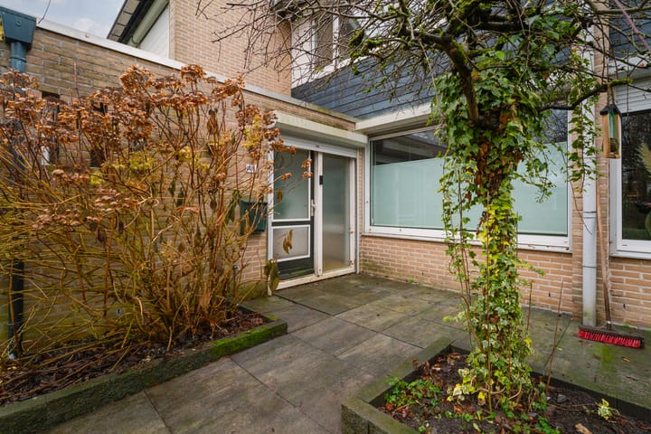 Foto 10 van Van der Hoevensstraat 48