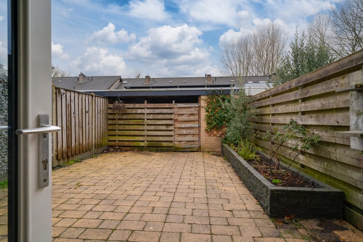 Foto 27 van Van der Hoevensstraat 48