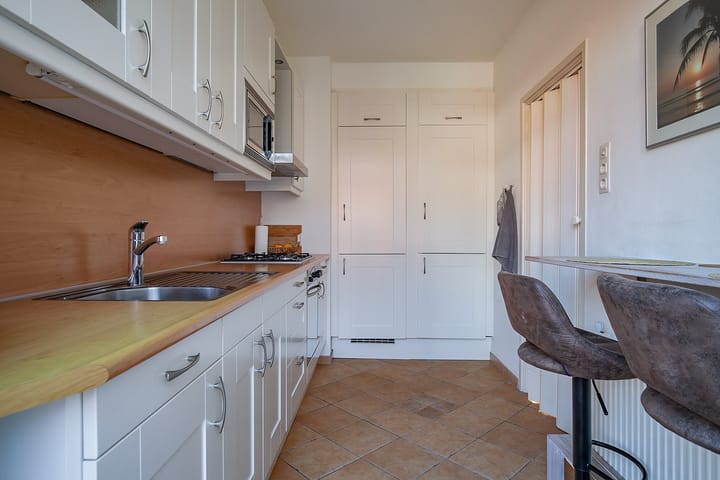 Photo 6 of Theresiastraat 12-C