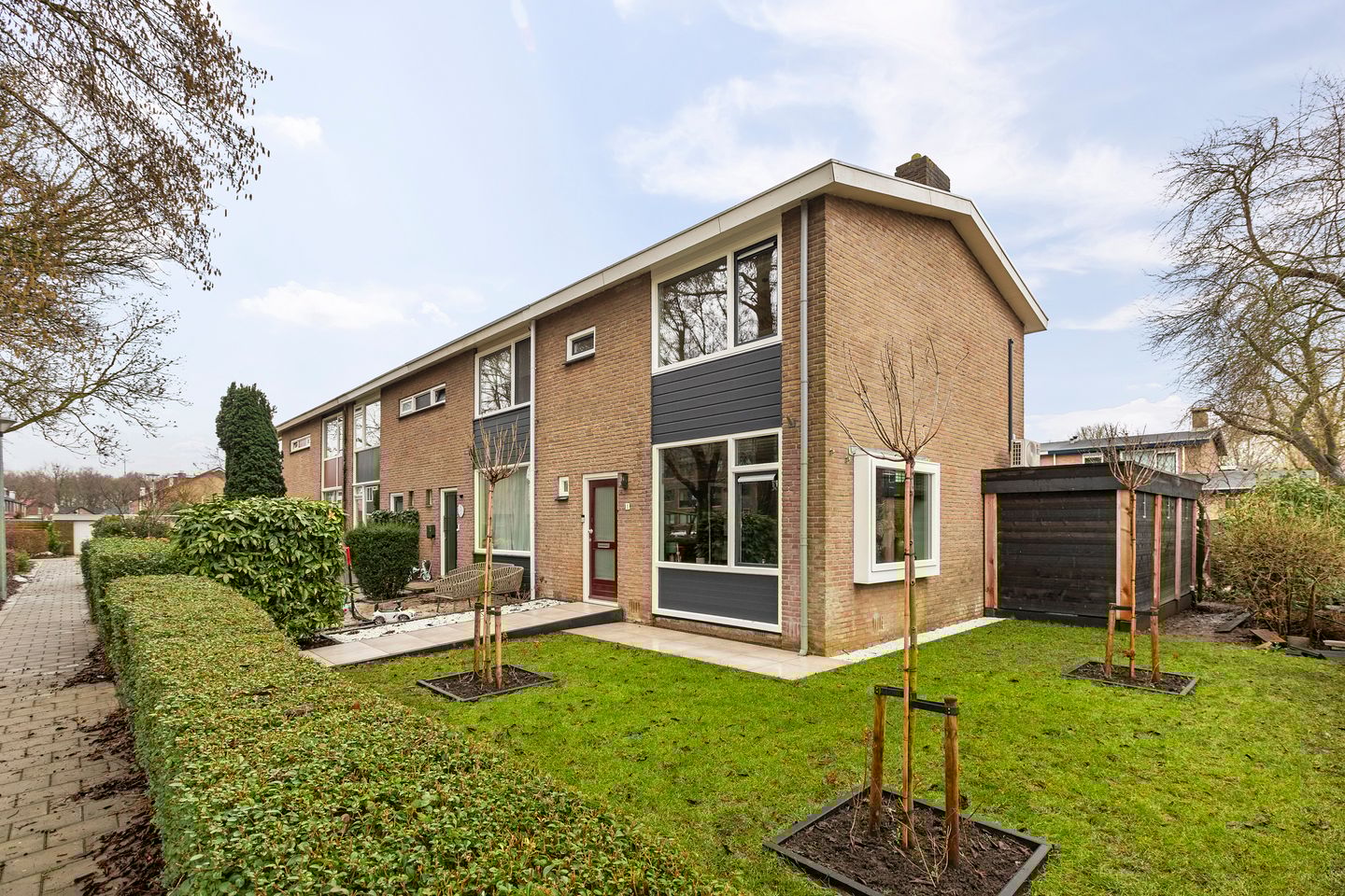 Foto 1 van J.H. Egenbergerstraat 1