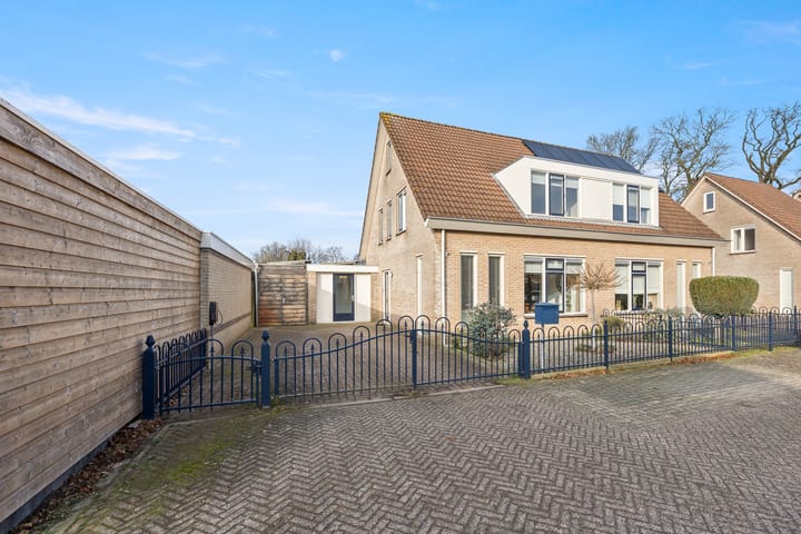 Ambachtshof 1 main image