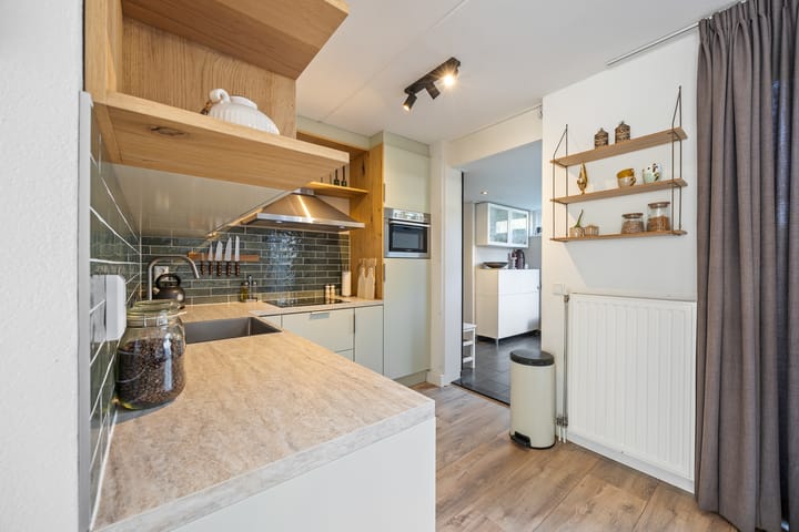 Foto 3 van Ambachtshof 1