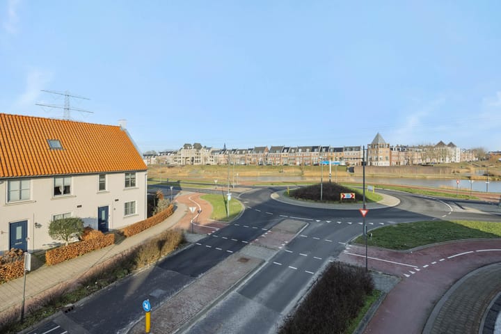 Photo 4 of Besselhoeve 2