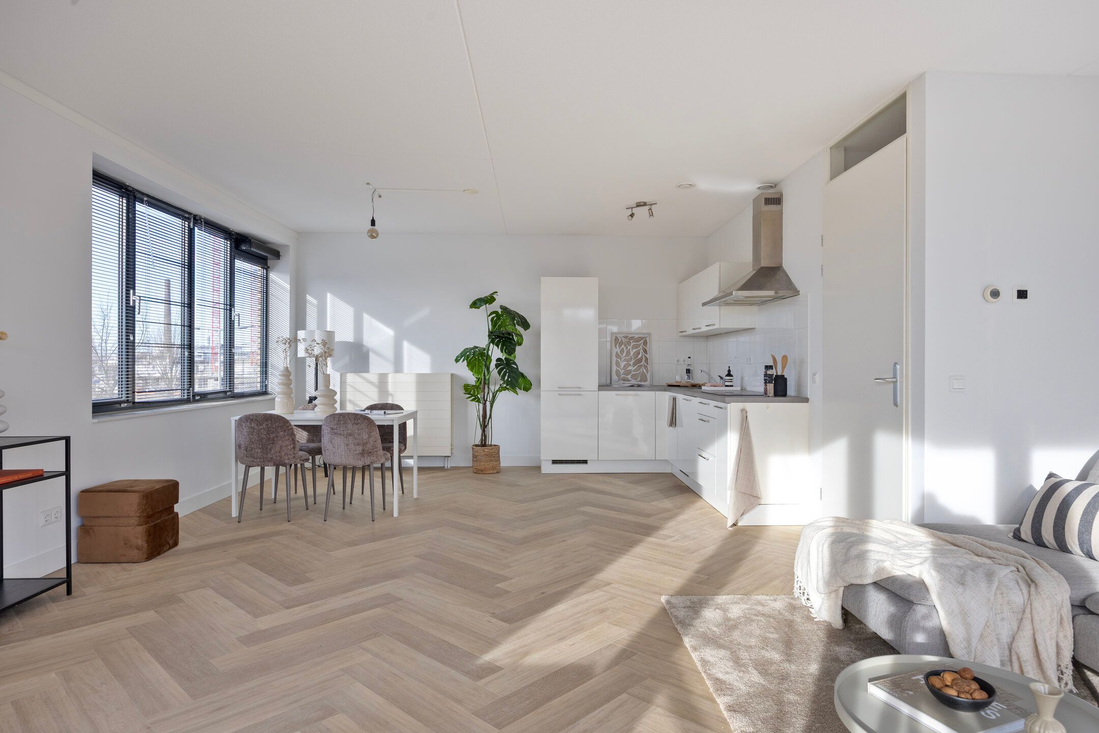 Foto 9 van Westervoortsedijk 16-20