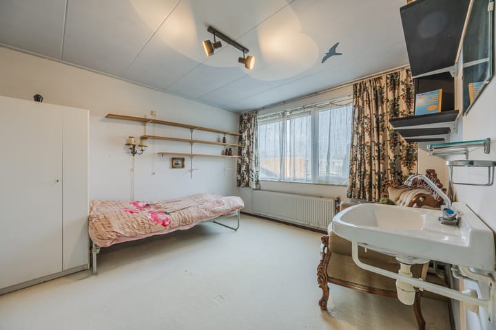 Foto 24 van Lauwere 102