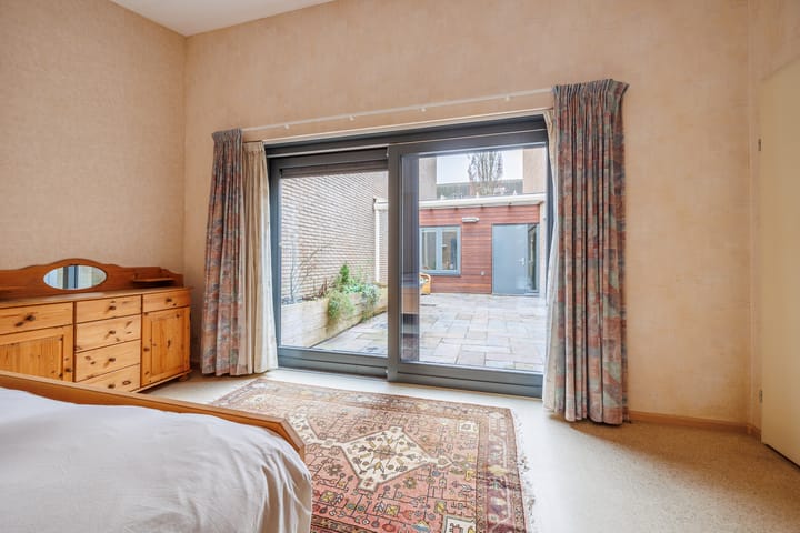 Foto 24 van Claustrum 10