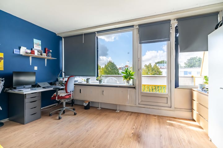 Foto 16 van Montgomerylaan 190